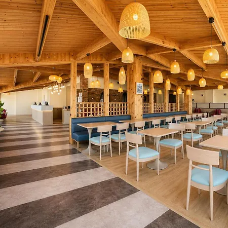 Ramada By Wyndham 1000 Islands Gananoque-3